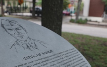 Houston Fleet Week: Quantico Marine Corps Band performs at the Reagan World War II Wreathe Laying Ceremony