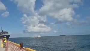 NAVY LCAC Delivers FEMA Generators to Saipan for USACE