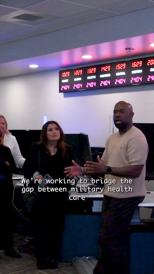 NMCSD hosts American College of Healthcare Executives visit