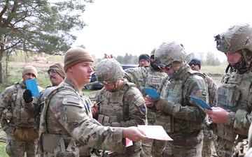 U.S. Army field artillery of the NATO Forward Land Forces Battle Group-Poland conducts live fire training