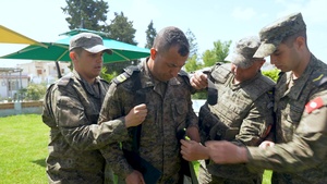 B-Roll: Tunisian Armed Forces and US Soldiers conduct explosive ordnance disposal training