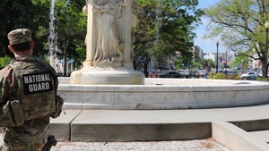 JTF-DC Arkansas National Guard Apprehend Wanted Person