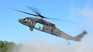 Paratroopers Hone Skills with D.C. Army National Guard Aviation Battalion