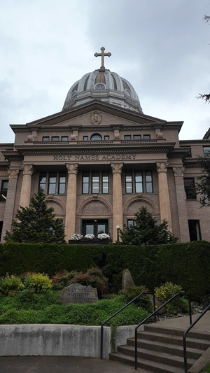 Seattle student earns NROTC scholarship, selects Duke University