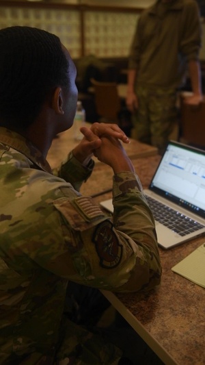Vertical B-Roll: 137th SOW hosts tactical communicators in AFSOC course