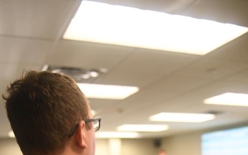 Vertical B-Roll: 137th SOW hosts tactical communicators in AFSOC course