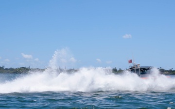 Coast Guard Station Honolulu holds training for joint partners