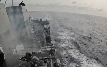 USS Mustin conducts a live-fire exercise with a Mk 38 Mod 4 machine gun
