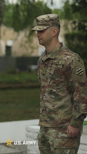 Dogface Soldiers conduct promotion, reenlistment ceremony