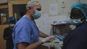 B-Roll: US, Senegal medical teams collaborate in an emergency room during African Lion 2026