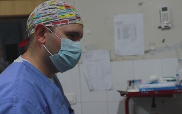 B-Roll: US, Senegal medical teams collaborate in an emergency room during African Lion 2026