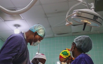 B-Roll: US, Ghana perform hysterectomy during AL26 MEDREX