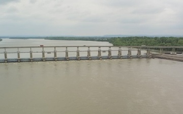 James W. Trimble Lock and Dam (Lock and Dam 13)