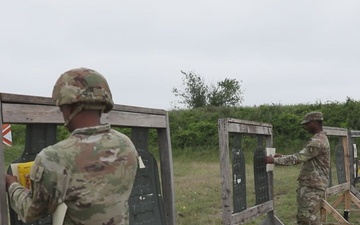 Fort Hood Soldiers Conduct M4A1 Qualifications