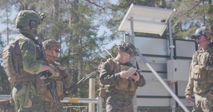 U.S. Marines, Airmen, Swedish soldiers conduct dry-fire close air support training with Finnish F-18s