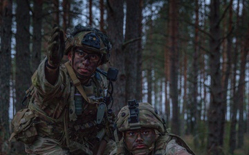 2nd Cavalry Regiment, U.K. Parachute Regiment conduct simulated battlefield operations during the force-on-force phase of Project Flytrap