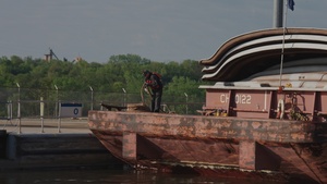 Brandon Road Lock and Dam 4k b-roll
