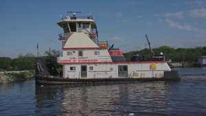 USACE motor vessel refuels at Brandon Road Lock and Dam