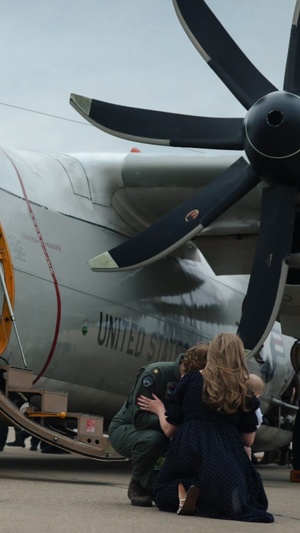 CVW-8 Returns Home Following Eleven-Month Deployment