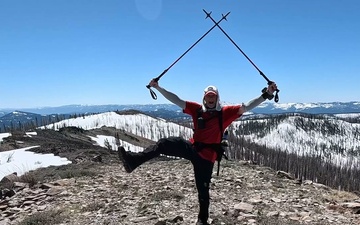 Peak Bagging Mount Ingalls (B-Roll)