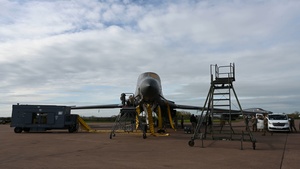 Airmen maintain B-1B Lancers tasked to support USCENTCOM
