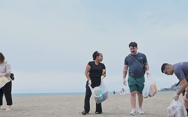 FLTPACEN BEACH COMREL