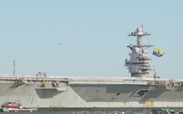 The World’s Largest Aircraft Carrier Returns from Historic 11-Month Deployment