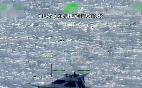 AMO Aircrew and Marine Units Intercept Human Smuggling Vessel Near Freeport, The Bahamas