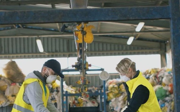 AFN Naples Video Spot - Recycling Steps