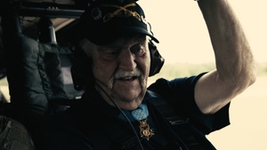 WIDE: Medal of Honor Recipient Flies With 101st Combat Aviation Brigade During Week of the Eagles