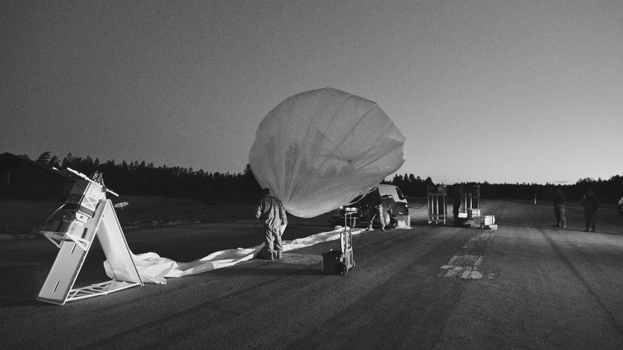 Soldiers from Multi-Domain Command - Europe launched 3 micro High Altitude Balloons (HABs) from Kosta, Sweden to conduct sensing in the Baltic region.