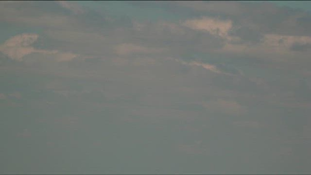 Dept. Wojny — USCG C-144 Tyndall: UAP typu „tic-tac”, obraz IR (drugie nagranie), 24 kwietnia 2024 r.
