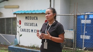 Dr. Rubieric Barrios Azuero Medical Mission Aroll