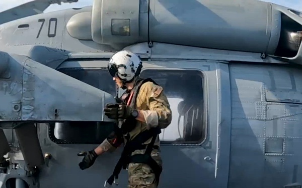USS Iwo Jima Transits Venezuelan Waters during SOUTHCOM Visit