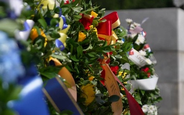 SECWAR Delivers Memorial Day Remarks