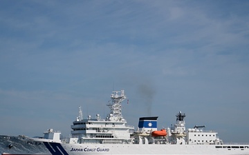 U.S., Canadian, and Japanese Coast Guards complete joint search and rescue exercise in Strait of Juan de Fuca