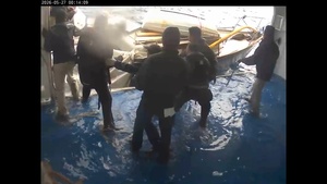 Coast Guard coordinates rescue of injured mariner 489 miles off the Oregon Coast