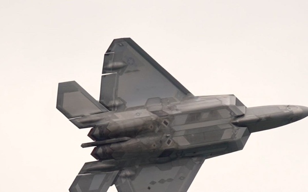 F-22 Demonstration Team performs at 2026 Soar and Shore Airshow