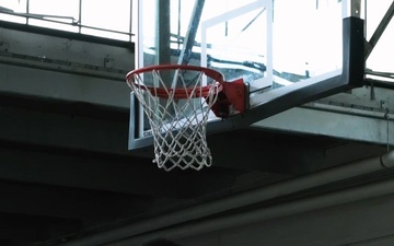 Coast Guard members participate in Hoops for Troops event with Golden State Warriors