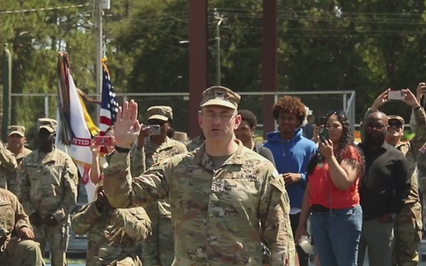 Dogface Soldiers and new enlistees recite oath of enlistment