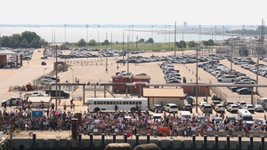 USS Iwo Jima (LHD 7) returns home from 10-month deployment