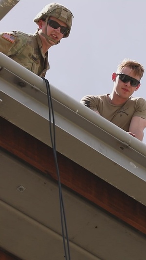B Co 1-163 INF Rappel Tower Training