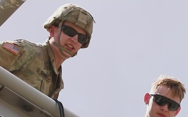 B Co 1-163 INF Rappel Tower Training