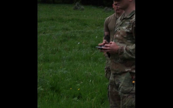 101st Airborne Division Soldiers fly ABE 1.01 drone