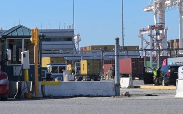 B-Roll: Coast Guard conducts joint operation in Baltimore
