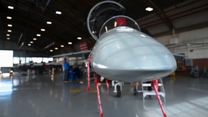 T-7A Red Hawk engine training