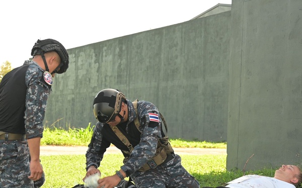Royal Thai Air Force, Washington Air National Guard conduct medical evacuation training during Enduring Partners