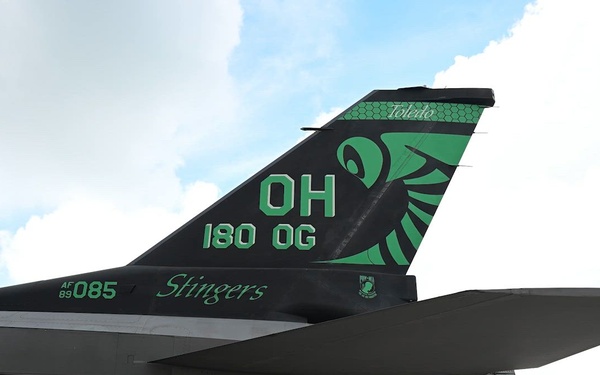121 ARW maintainers launch F-16