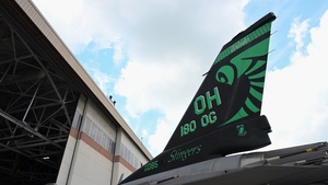 121 ARW maintainers launch F-16