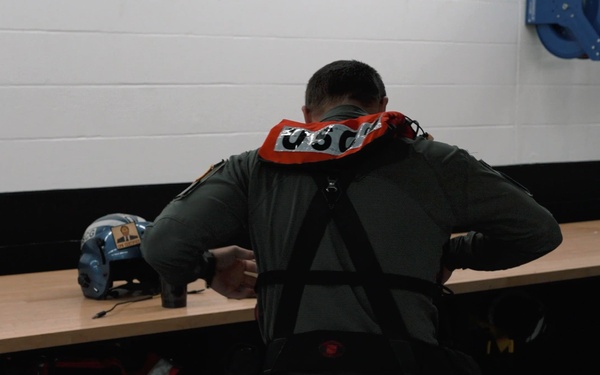Coast Guard Air Station Barbers Point conducts emergency medical training